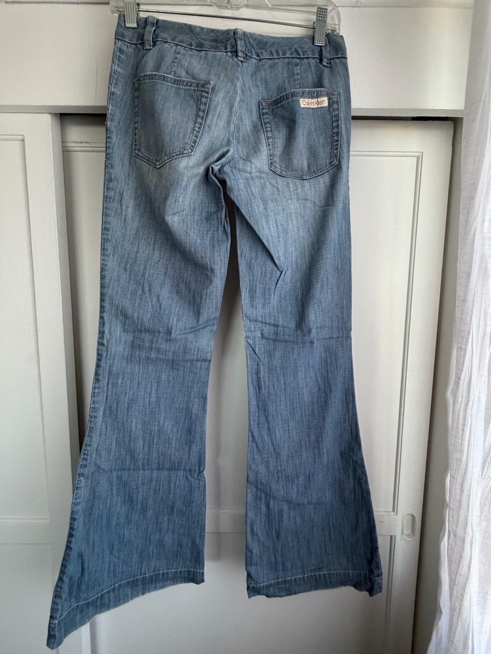 Vintage Calvin Klein Jeans Light Wash Flared Women's Jeans - Picture 2 of 3